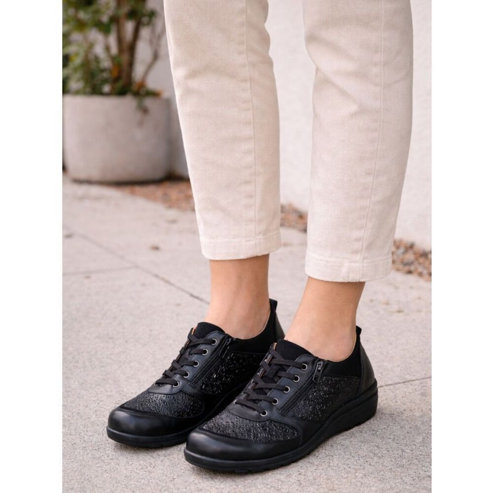 Portofino 1771 Black Leather Embossed Shoes Comfort Walking Shoes Like New